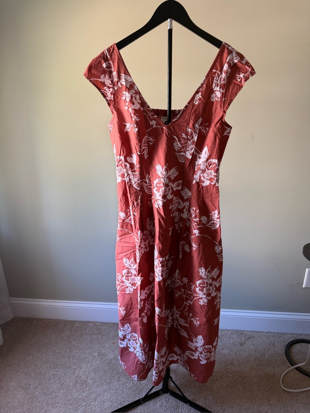 NWT a new day Rust Floral V-Neck Maxi Sundress SZ M (17.5" P2P,v15" W)